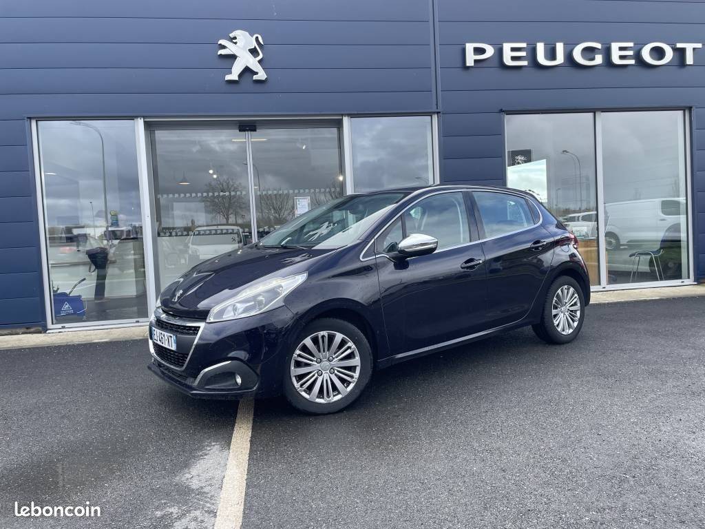 Peugeot 208 1.2 PureTech 110 Allure