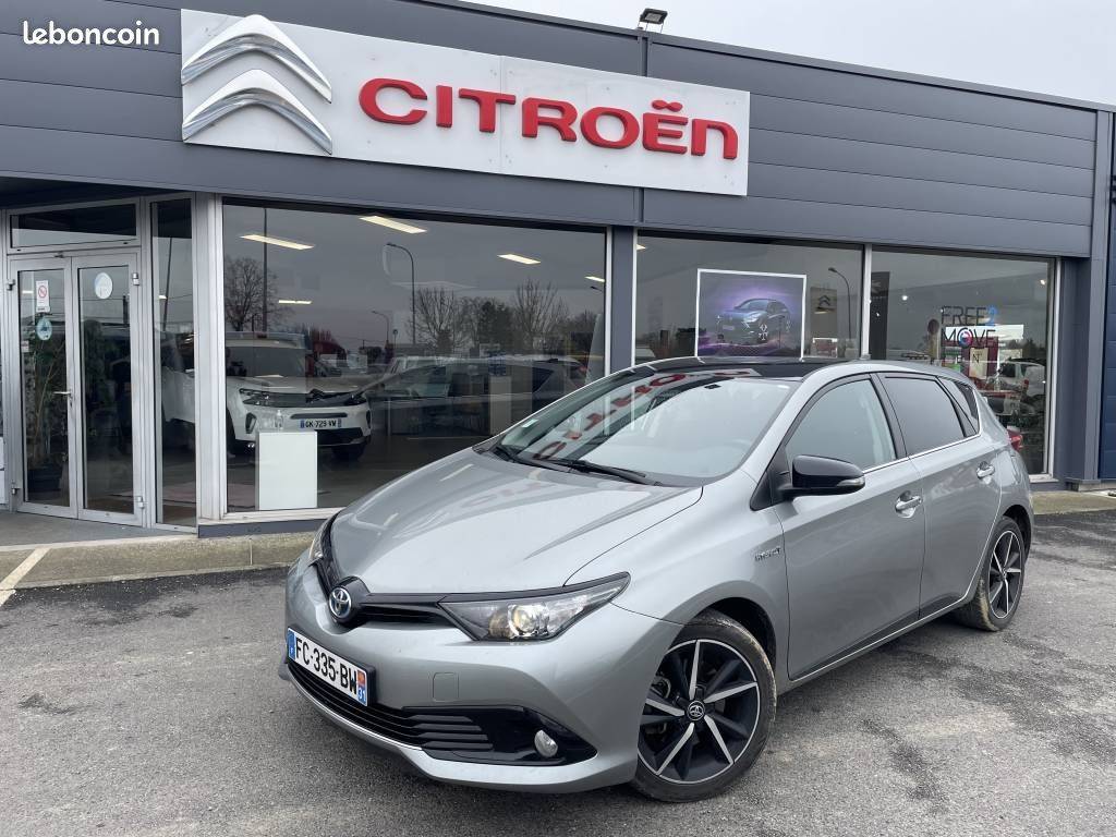 Toyota Auris (2) 1.8 HYBRID 136 CVT AUTO COLLECTION